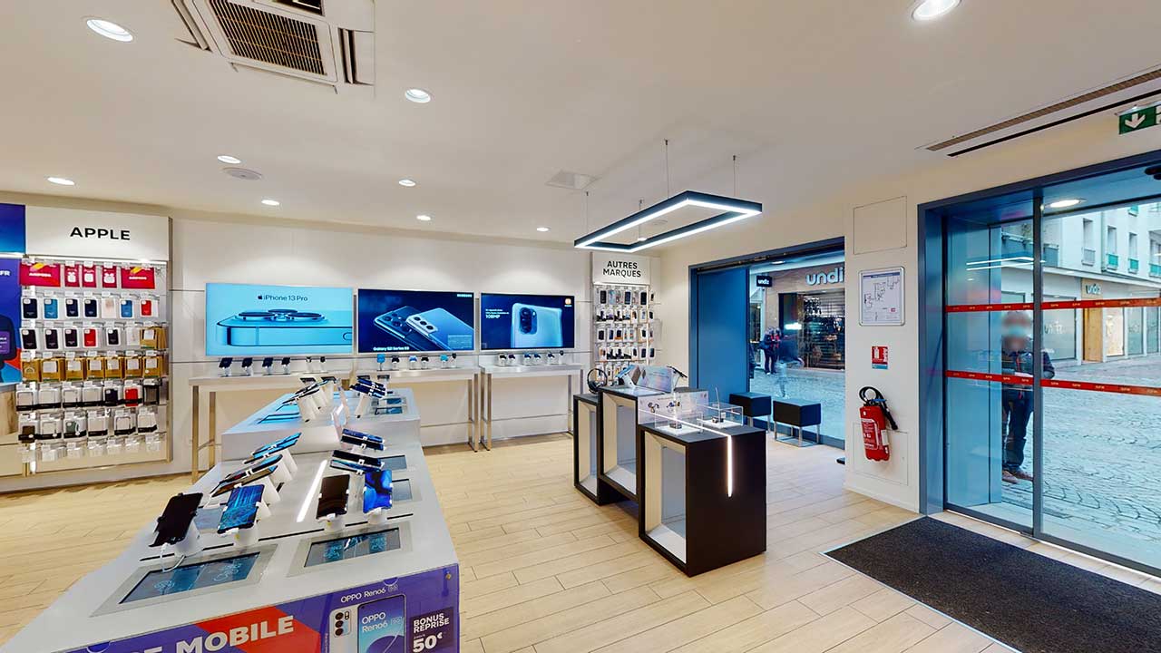Boutique SFR Rouen Gros Horloge - Rouen (76000) Visuel 1